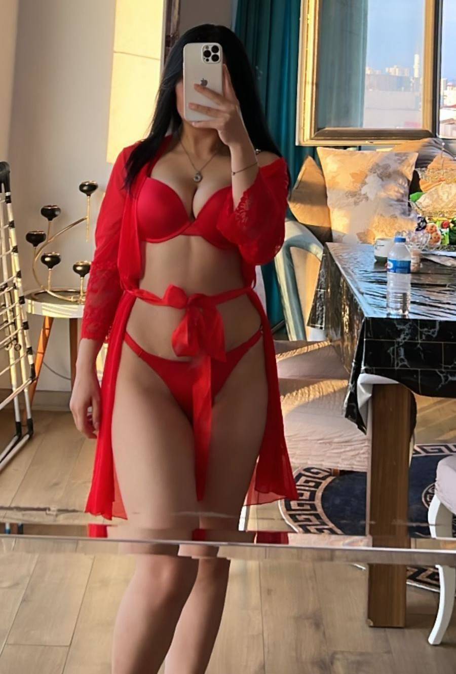 Bakırköy Escort Bayan Ayşenle Heyecan Ve Tutku