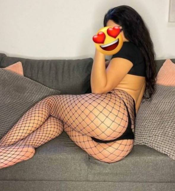 Bakırköy Escort Ezgi İle Sınırları Zorlama Zamanı